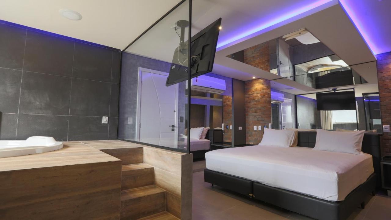 Bangalo Motel By Drops (Adults Only) سانتا ماريا المظهر الخارجي الصورة