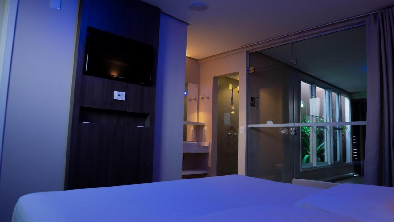 Bangalo Motel By Drops (Adults Only) سانتا ماريا المظهر الخارجي الصورة